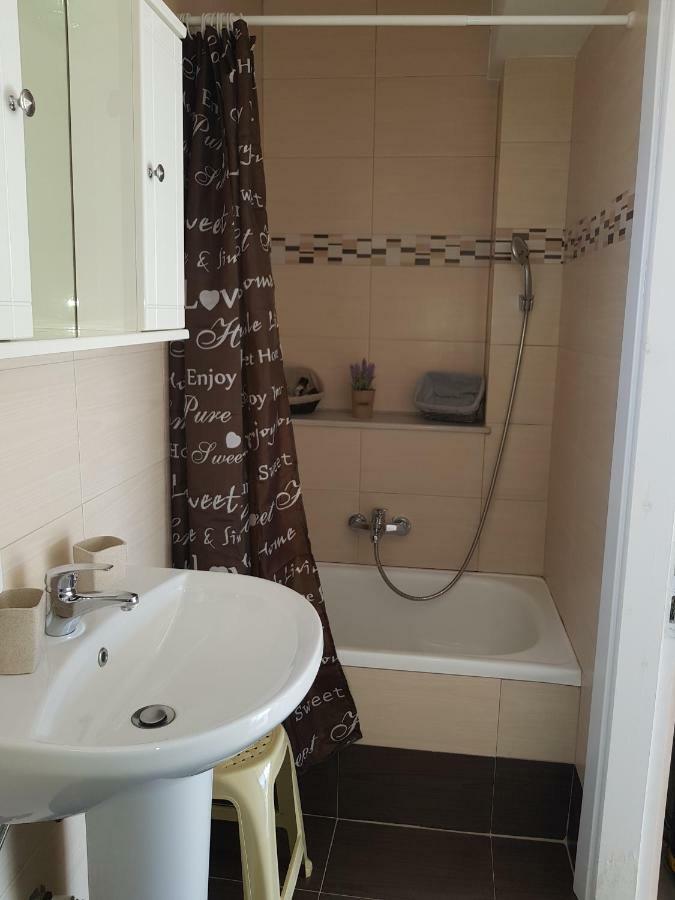 Butterfly Apartment Kalamata Exterior foto